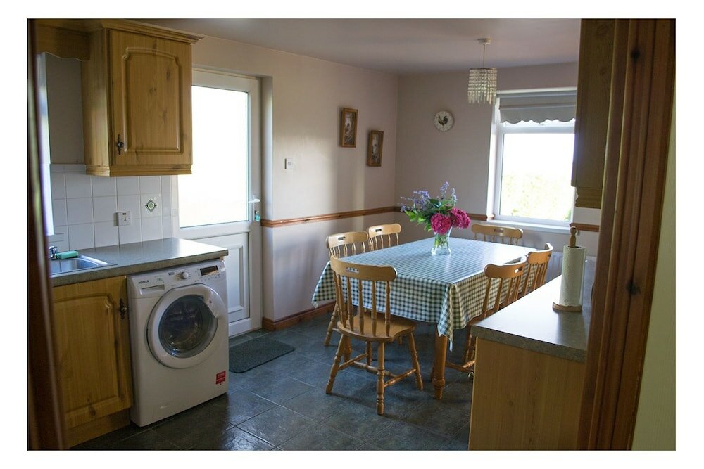 Фото Beachview Cottage