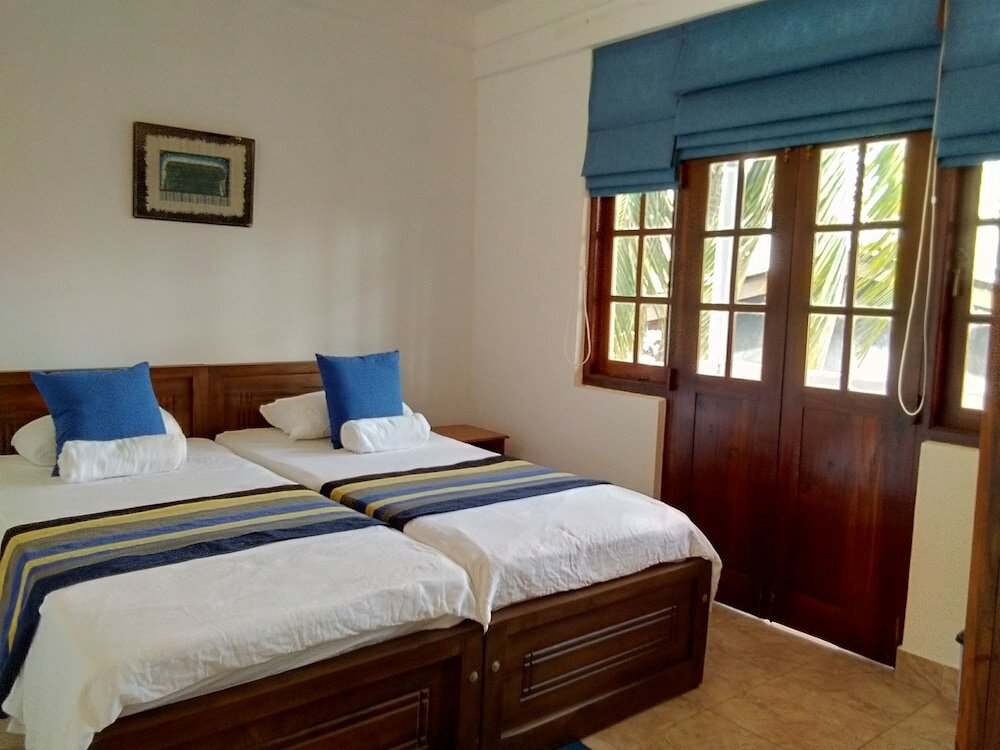 Фото Villa Subuthi