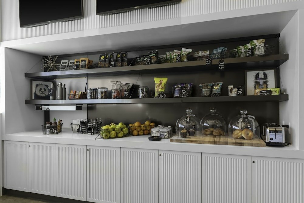 Фото Aloft Glendale at Westgate