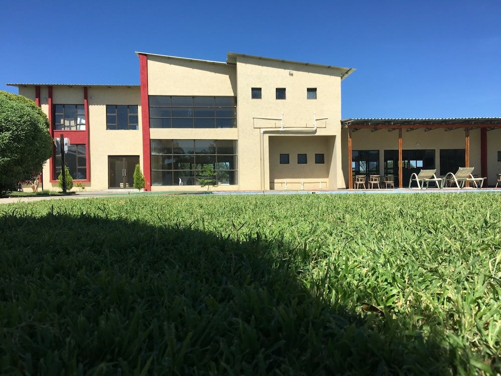 Фото отеля 3