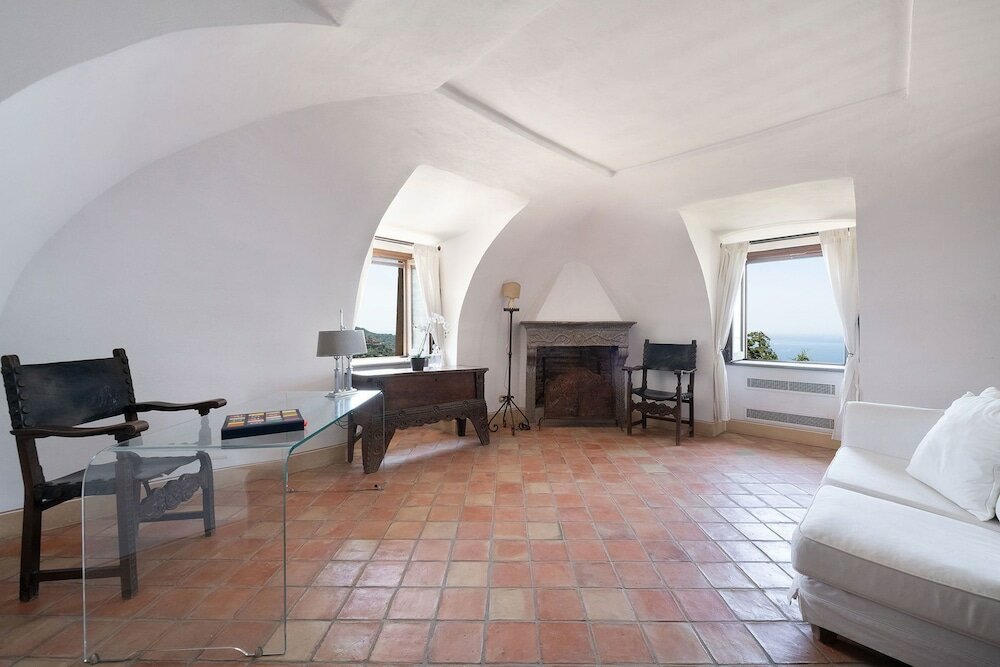 Фото Torre del Saraceno