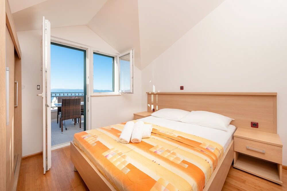 Фото Villa Tucepi Apartments