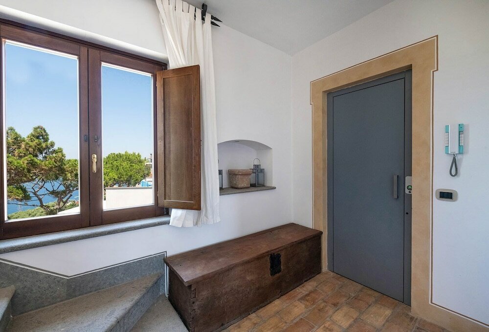 Фото Torre del Saraceno