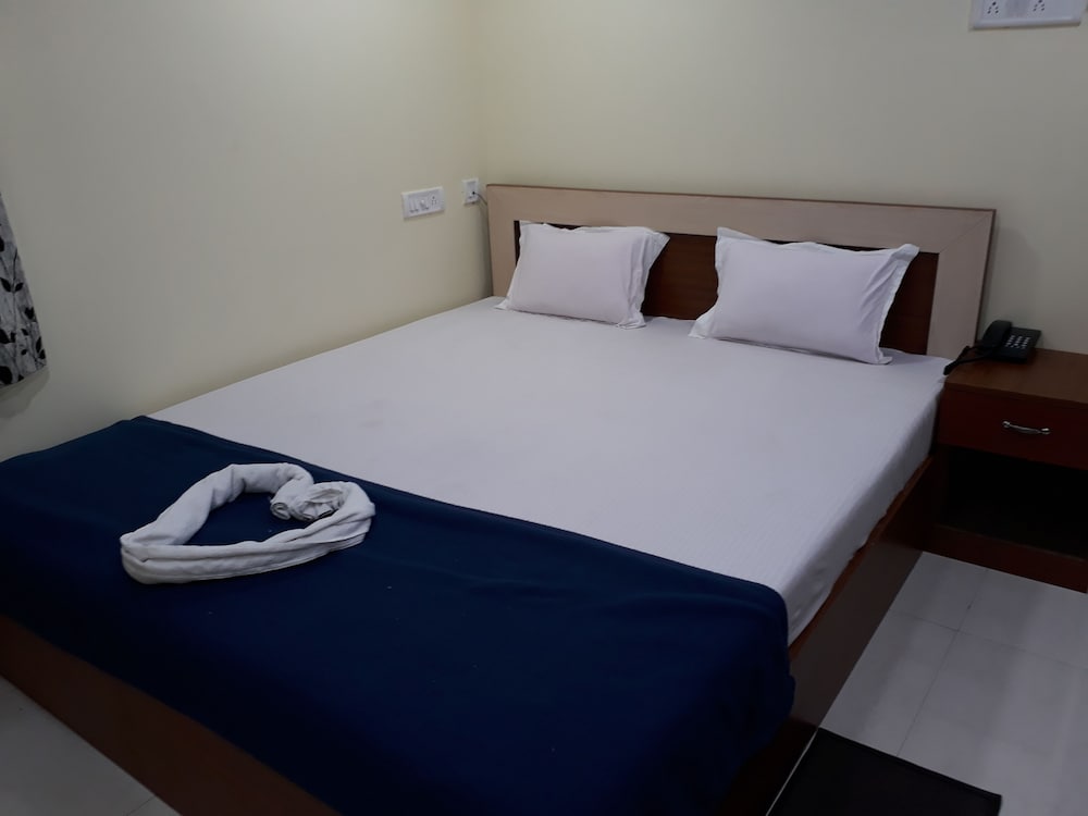 Фото Hotel Coral Inn