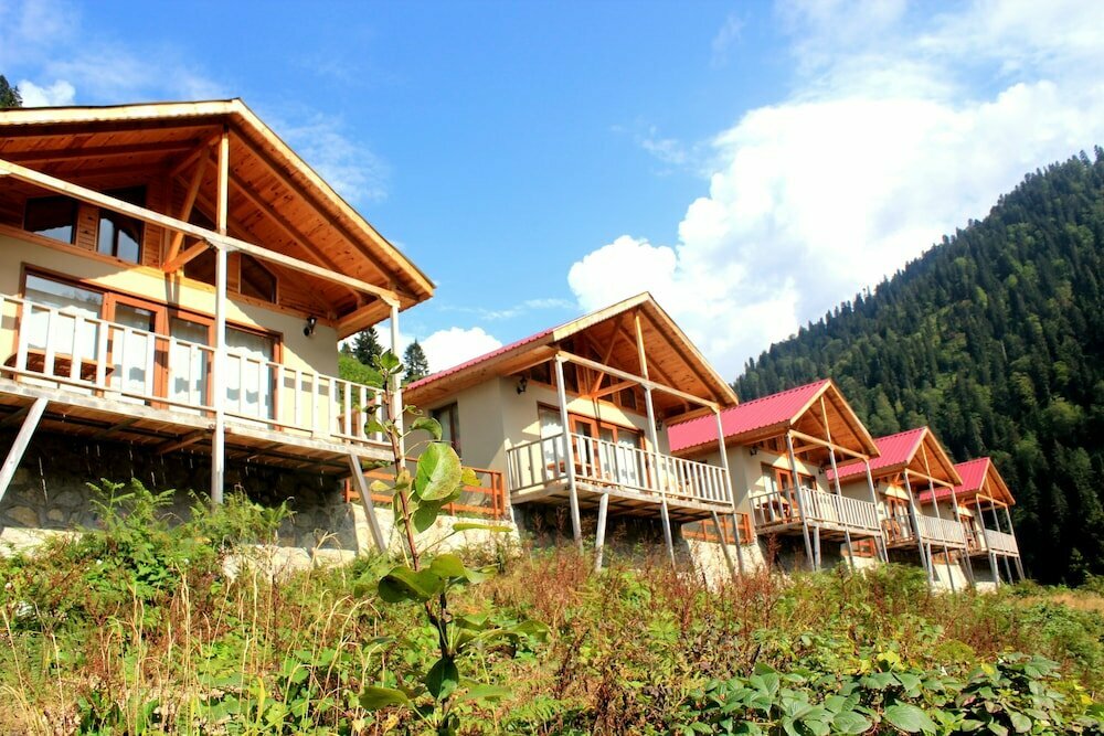 Hotel Ayder Cise Dag Evleri, Camlihemsin, photo