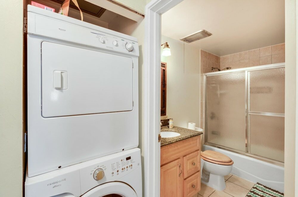 Фото Kona Plaza 220