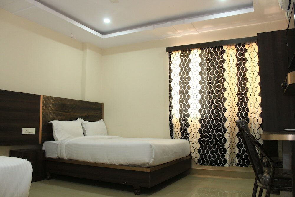 Фото Hotel Asian International