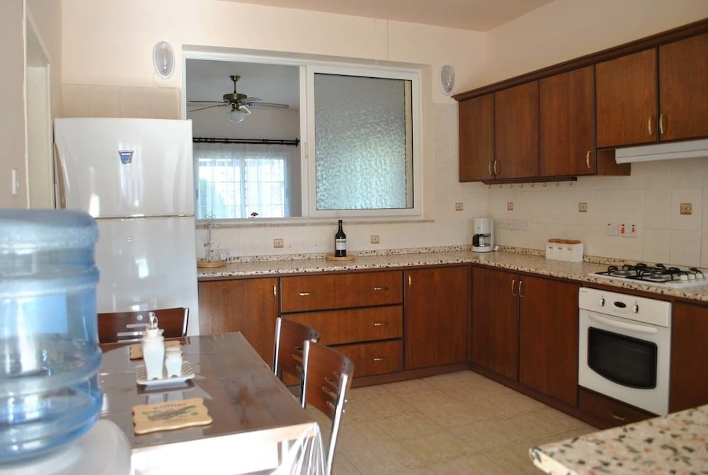 Фото Villa Rose by Amy Villas