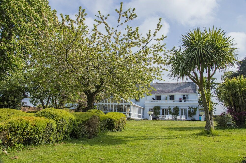 Фото Cedar House Boutique B&b