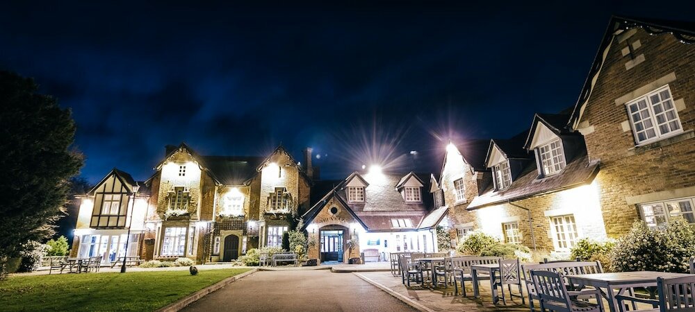 Фото The Villa Wrea Green