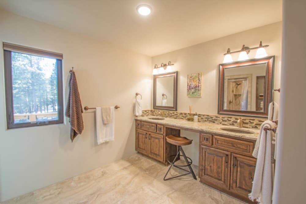 Фото Lucky 8 Luxury Home