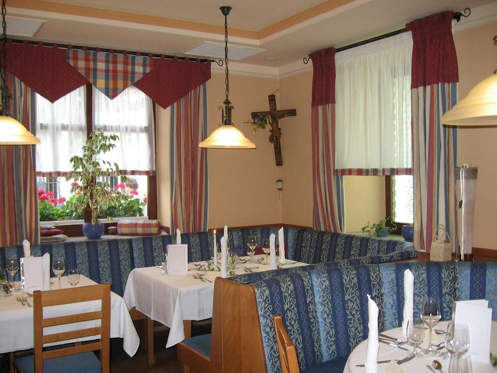 Фото Hotel Gasthaus Zum Kellermann