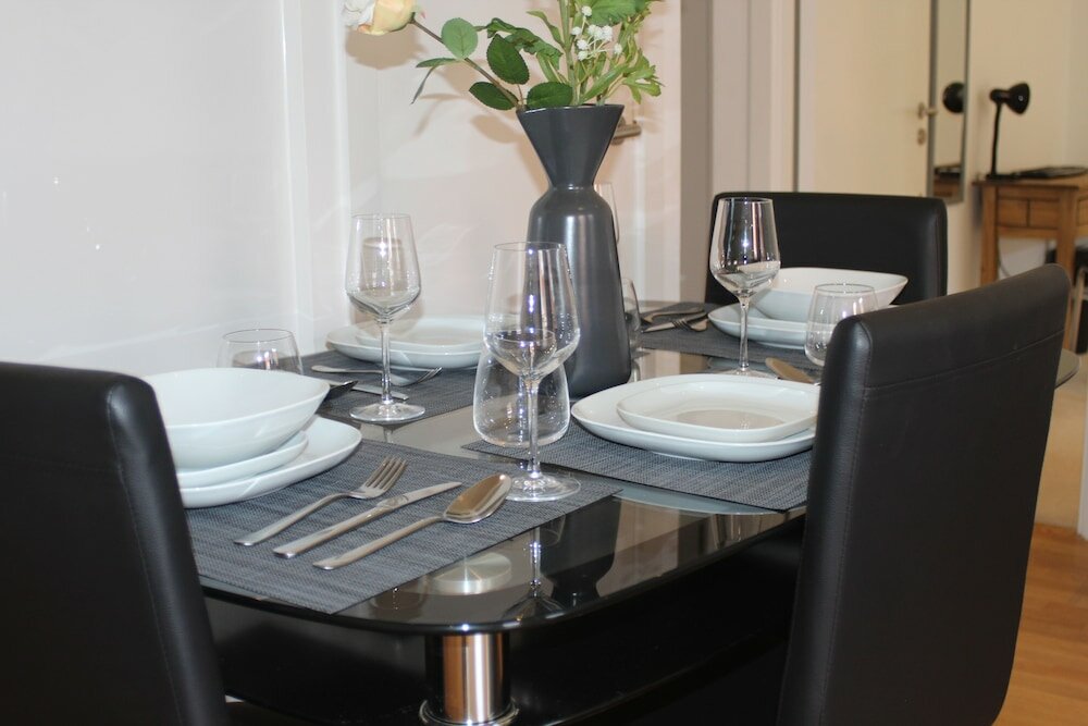 Фото Stratford Luxury Apartment