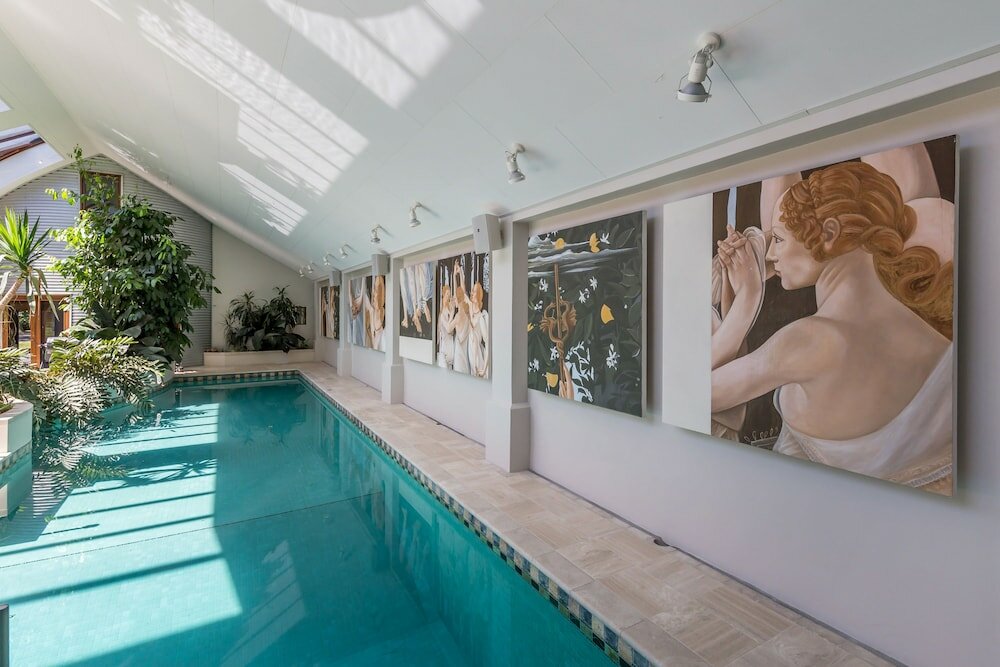 Фото Bond Estate Luxury Accommodation