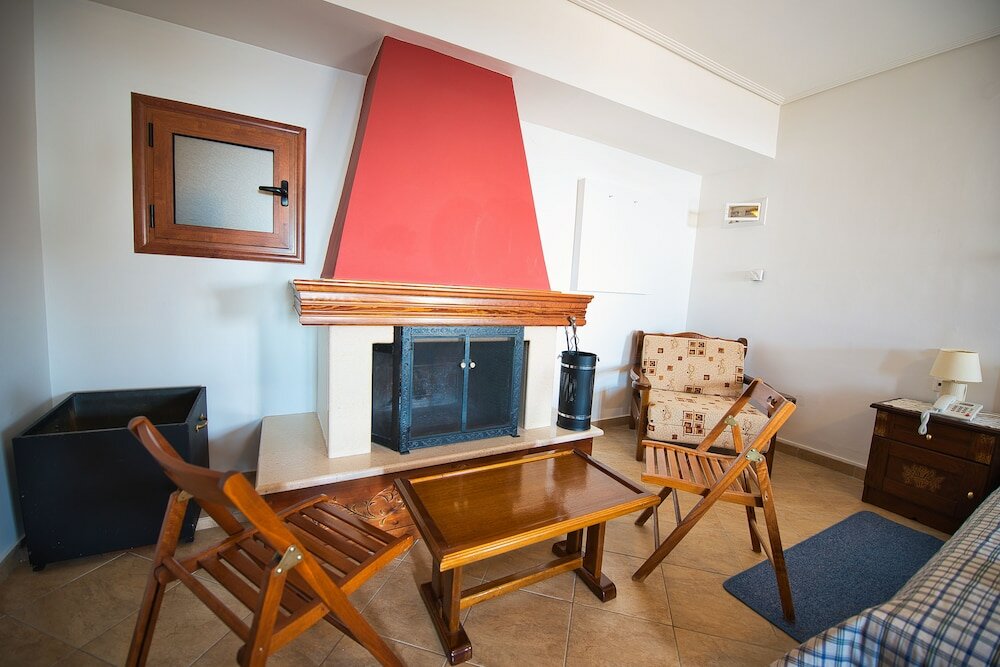 Фото Anemoessa Traditional Village Hotel