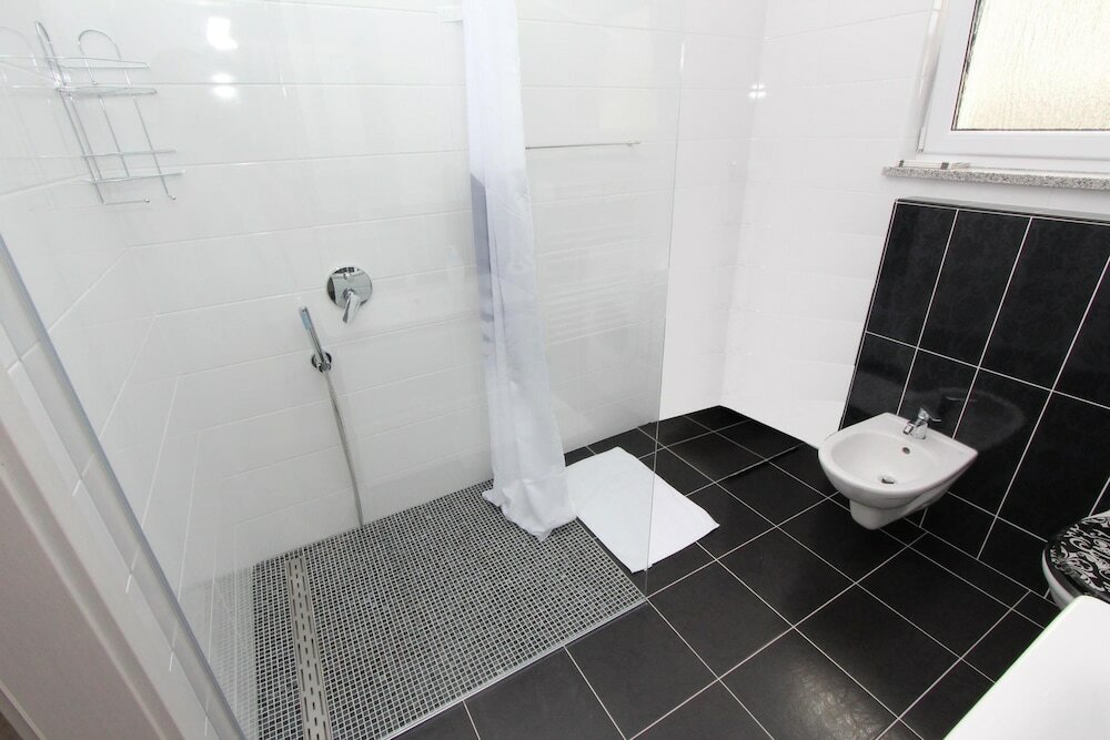 Фото Apartment Karlo 1