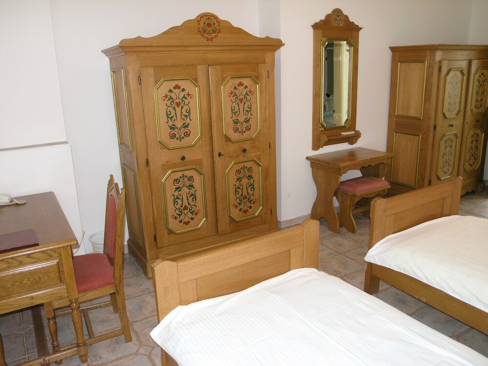 Фото Hotel Kralj Tomislav