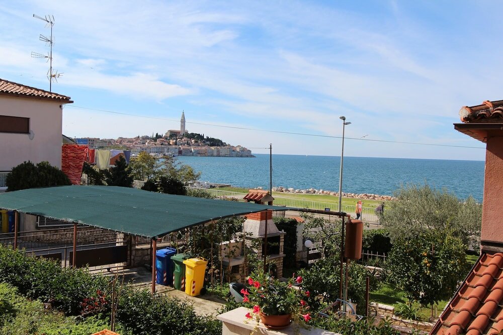 Фото Rooms and Apartments Bella Vista