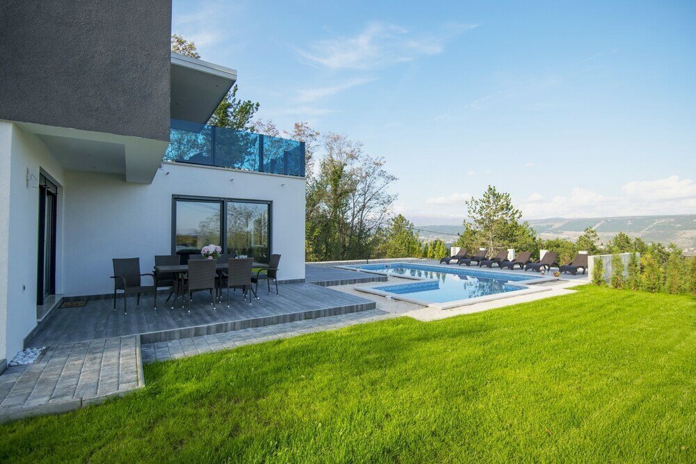 Фото Holiday House Luxury