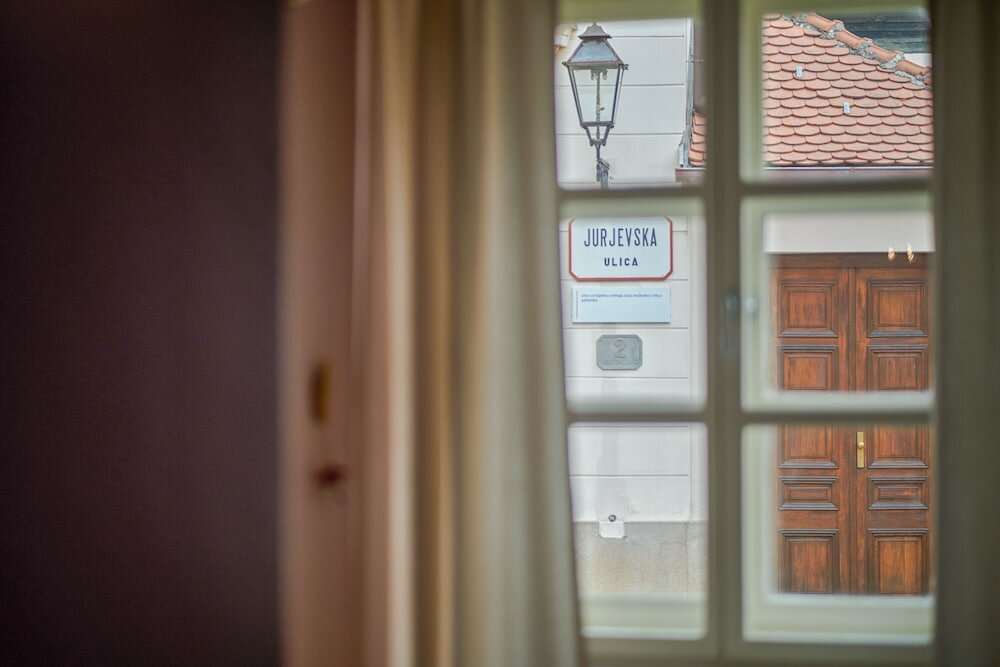 Фото Peacock Boutique Apartments