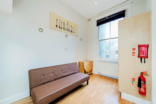 Гостиница 24 43 Stunning Studio in Notting Hill в Лондоне