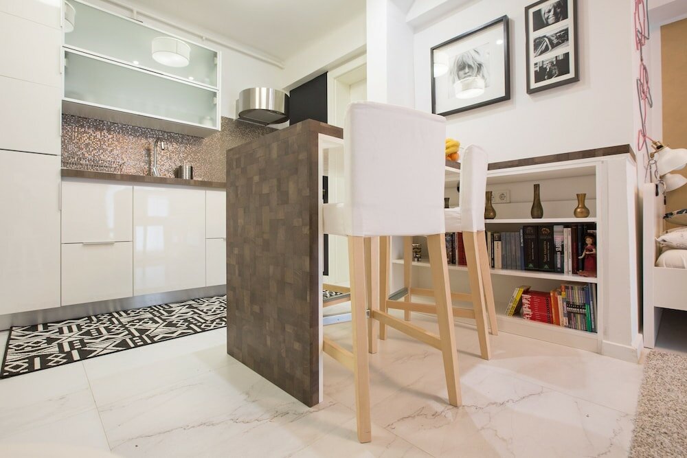 Фото Witty Please & Bardot