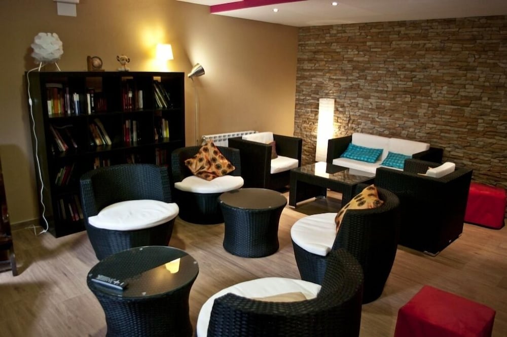 Фото Hostal La Fuen