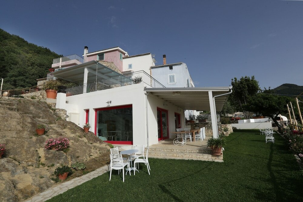 Фото Borgo Rosso di Sera Resort Country Chic