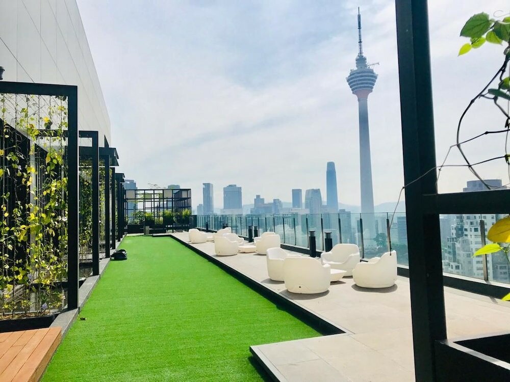 Фото 7Stonez Anggun Suites