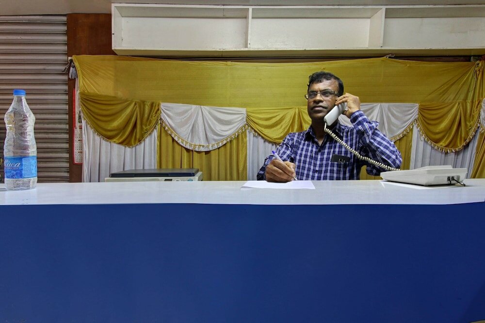 Фото Oyo 24301 Century Park