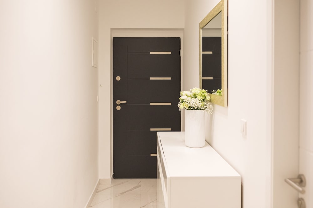 Фото Luxury Rooms With Balcony