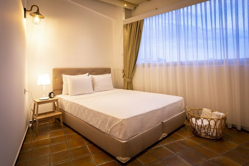 Гостиница Guzi Rooms & Suites в Бейоглу