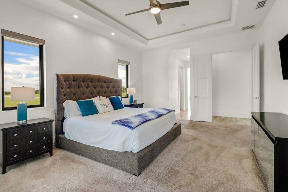 Фото 1625 Nw 32nd Ct