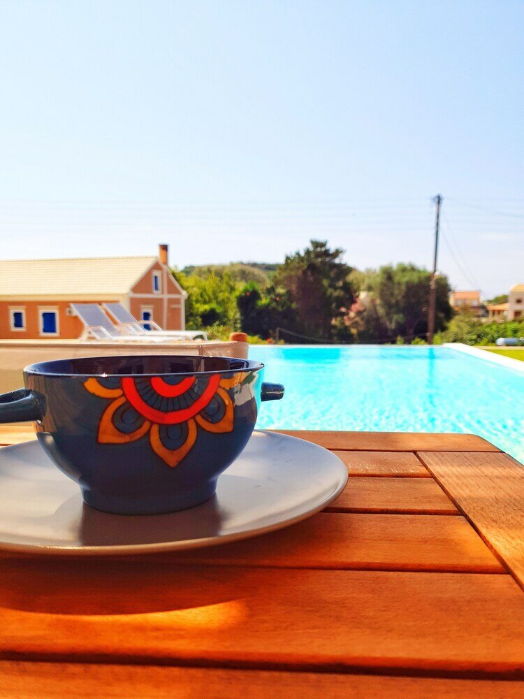 Фото Reiki Luxury Villas