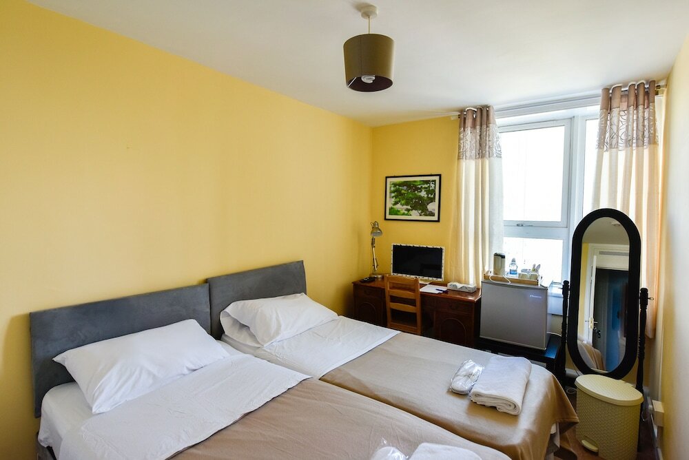 Фото Bray Apartment