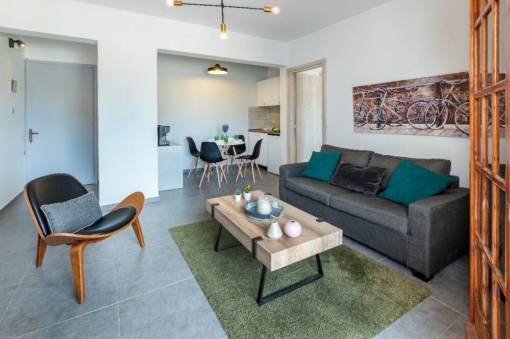 Фото Jonathan City Apartments