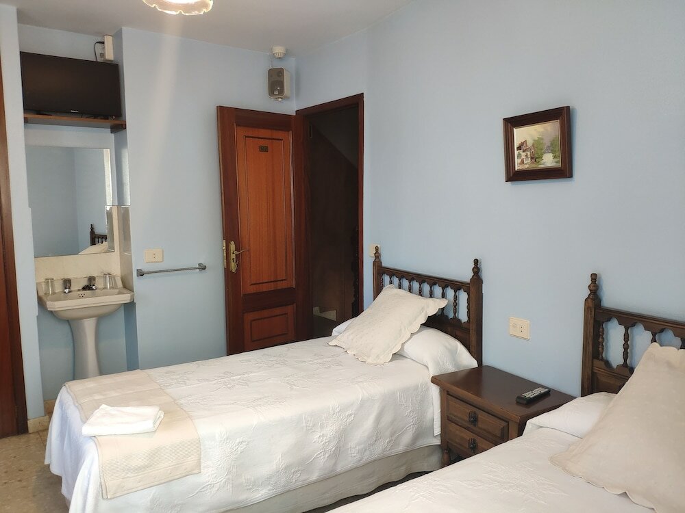 Фото Pensión Pura