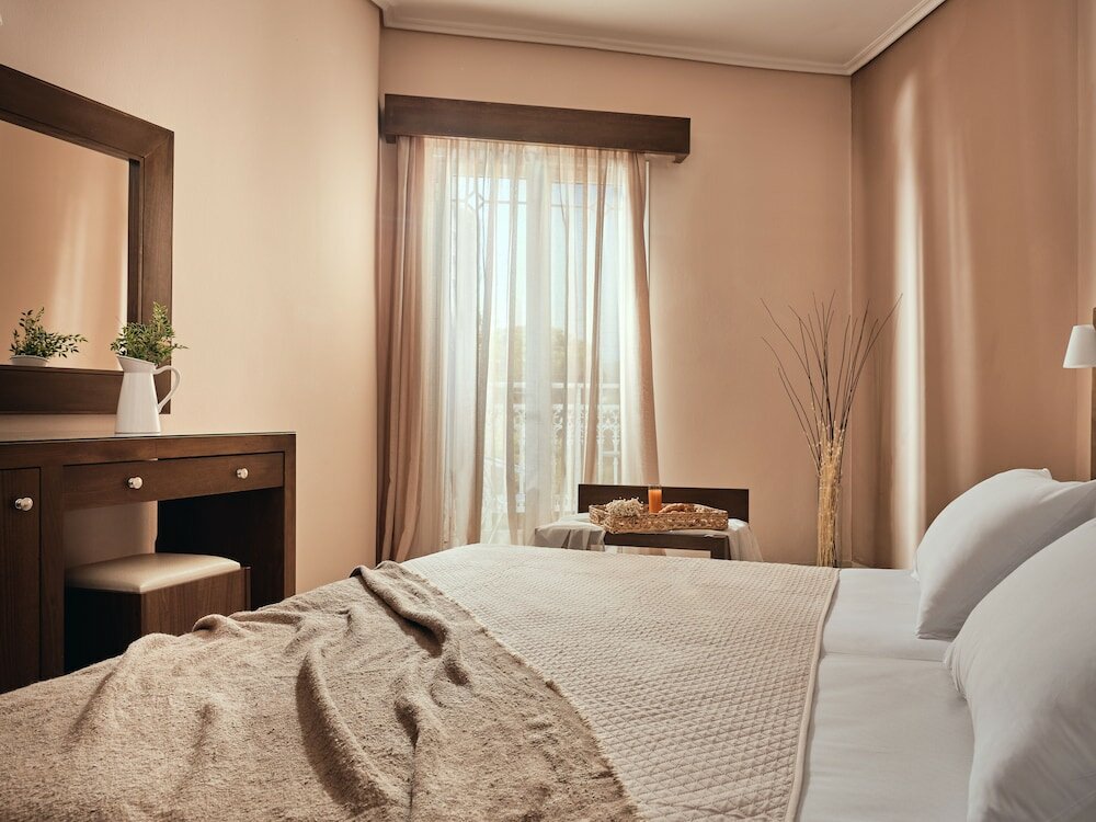 Фото Alkyonis Hotel