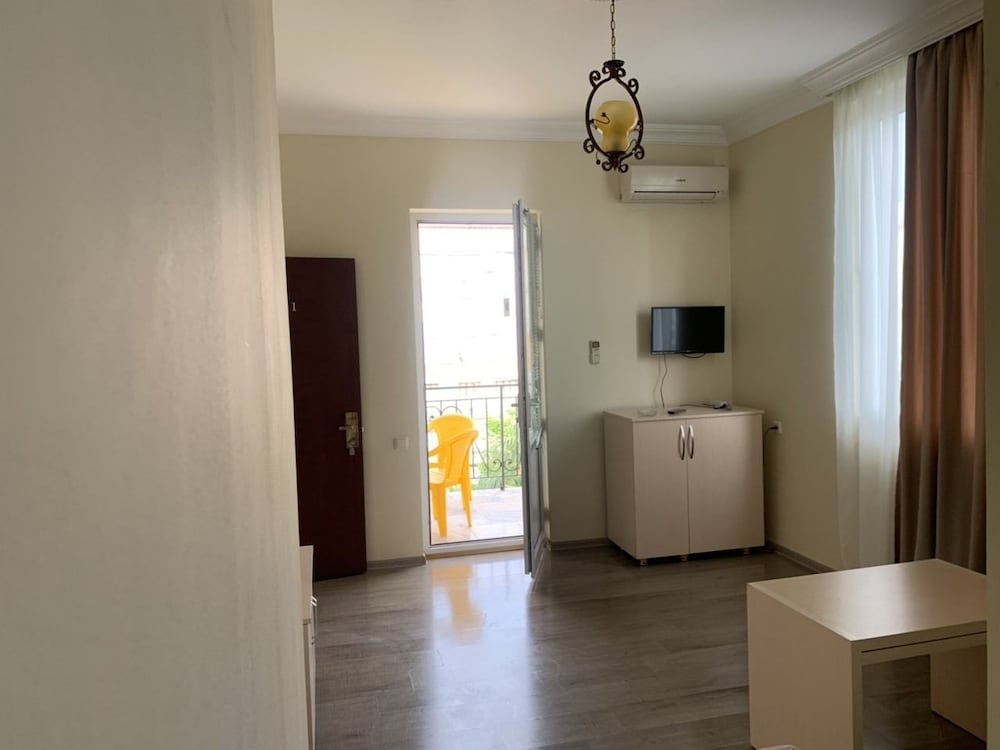 Фото Отель Амиго I