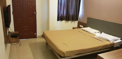 Гостиница Hotel Bhagwati Lodging в Колхапуре
