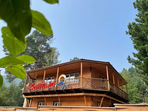 Внешний вид отеля Натали в Листвянке, фото 3