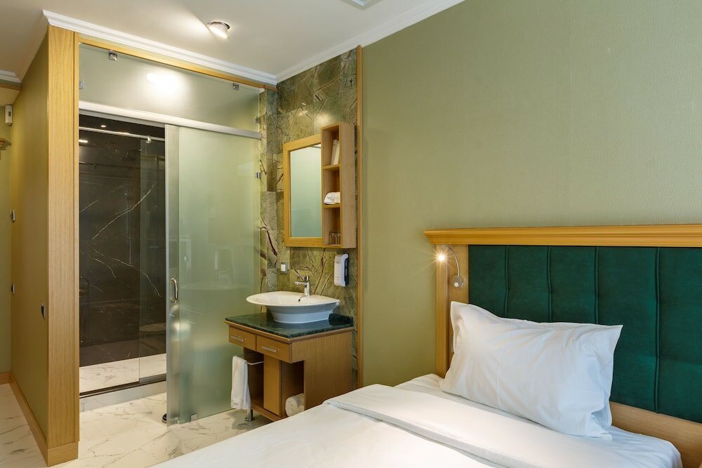 Фото Shera Park Boutique Hotel