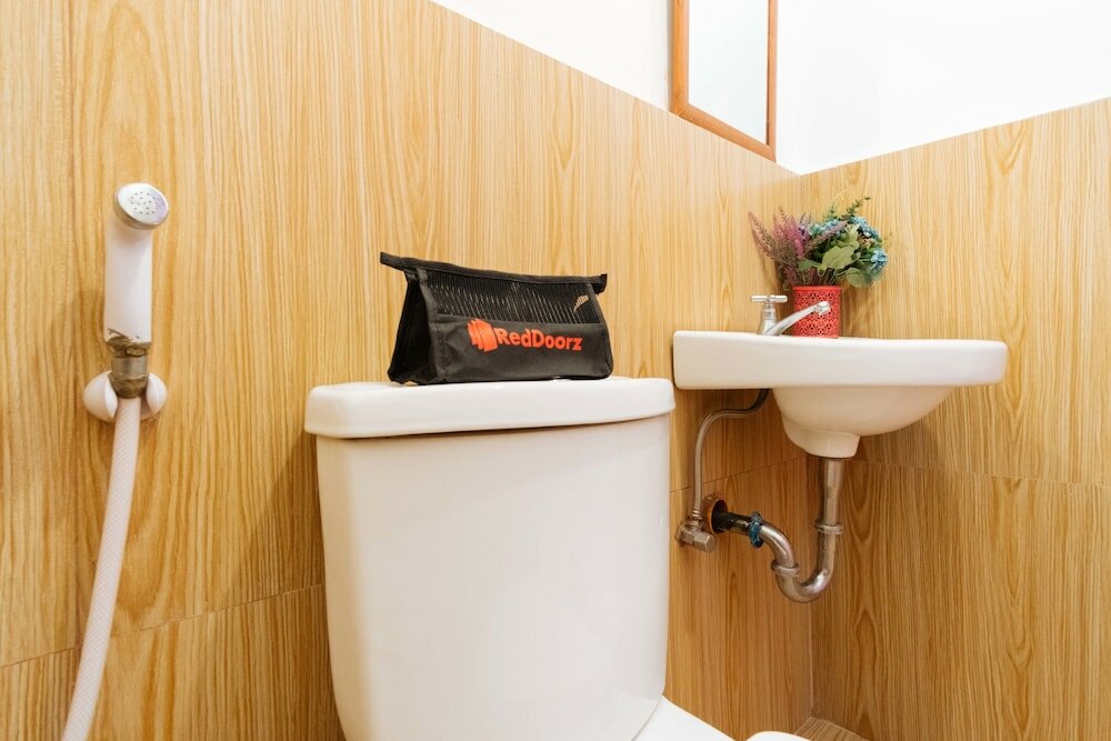 Фото RedDoorz near Puerto Prinsesa Capitol