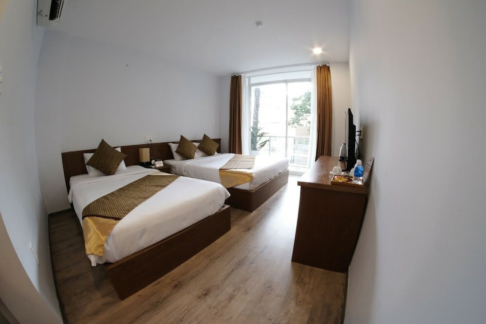 Фото The Umi Hotel