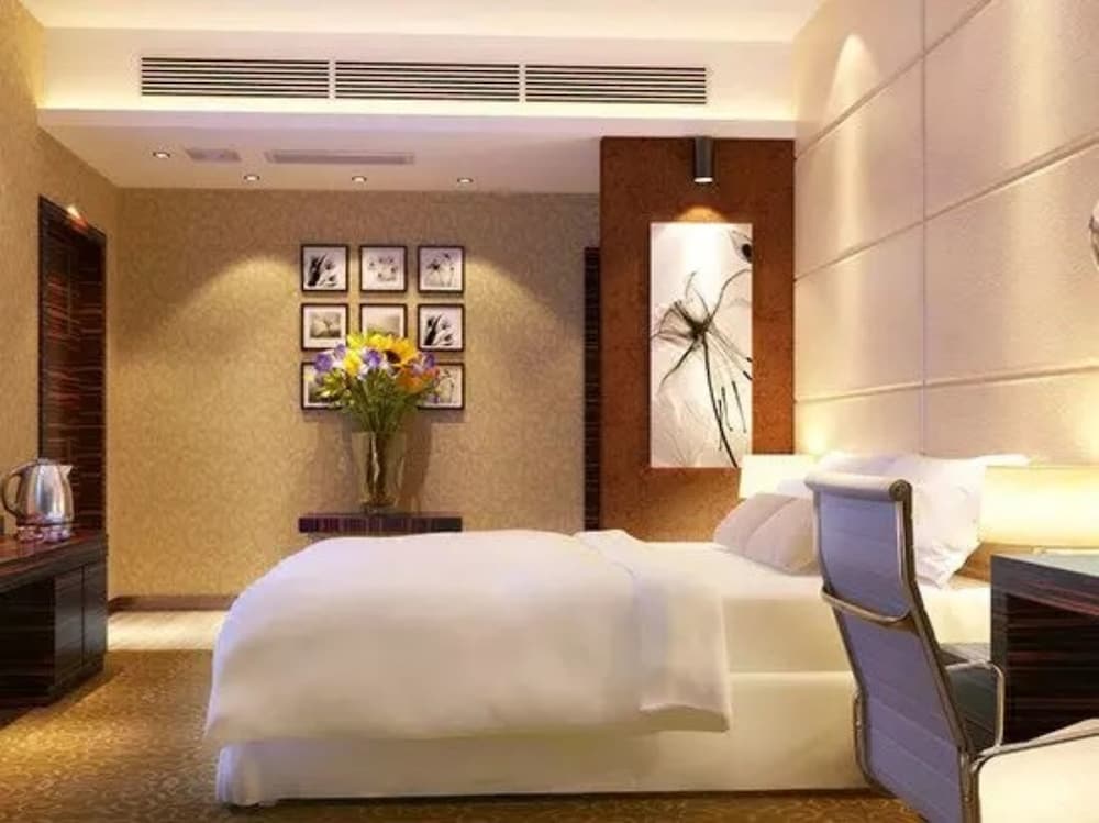 Фото Junyue Hotel