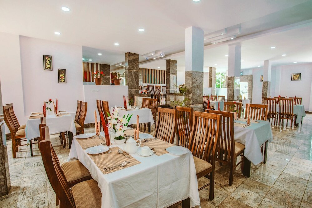 Фото The New Munnar Summer Castle