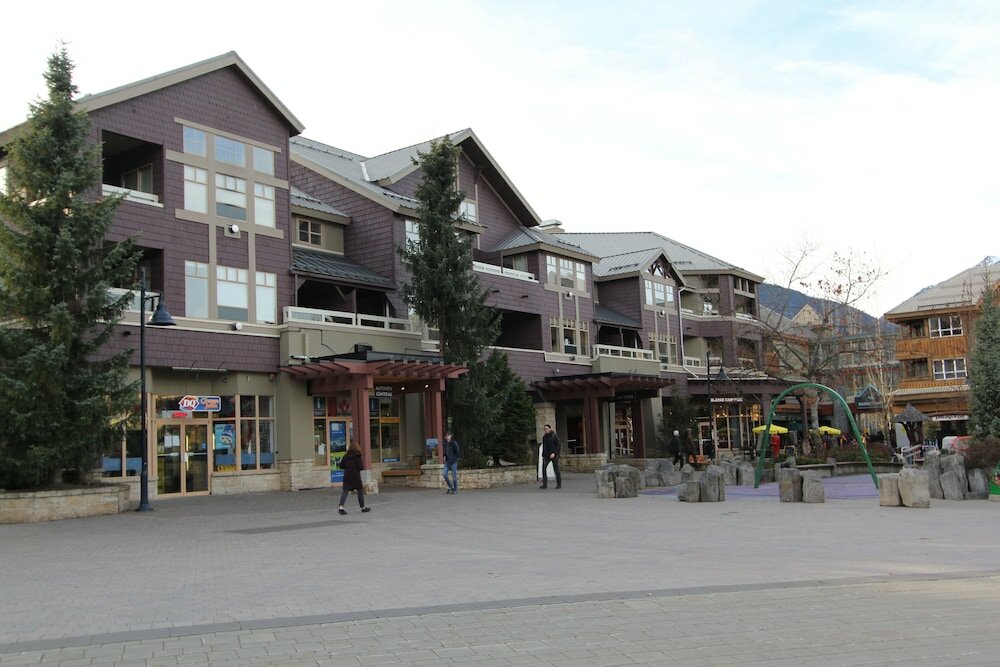 Фото Whistler Blackcomb Vr at Tyndall Stone