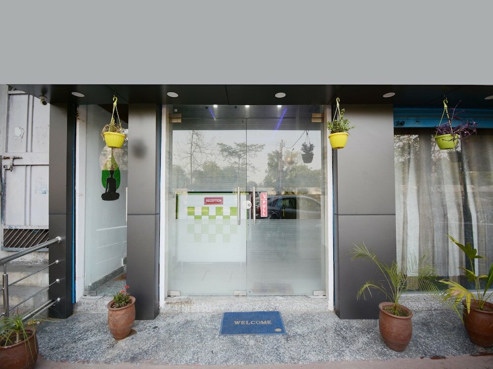 Фото Oyo 38822 Hotel The Ferns