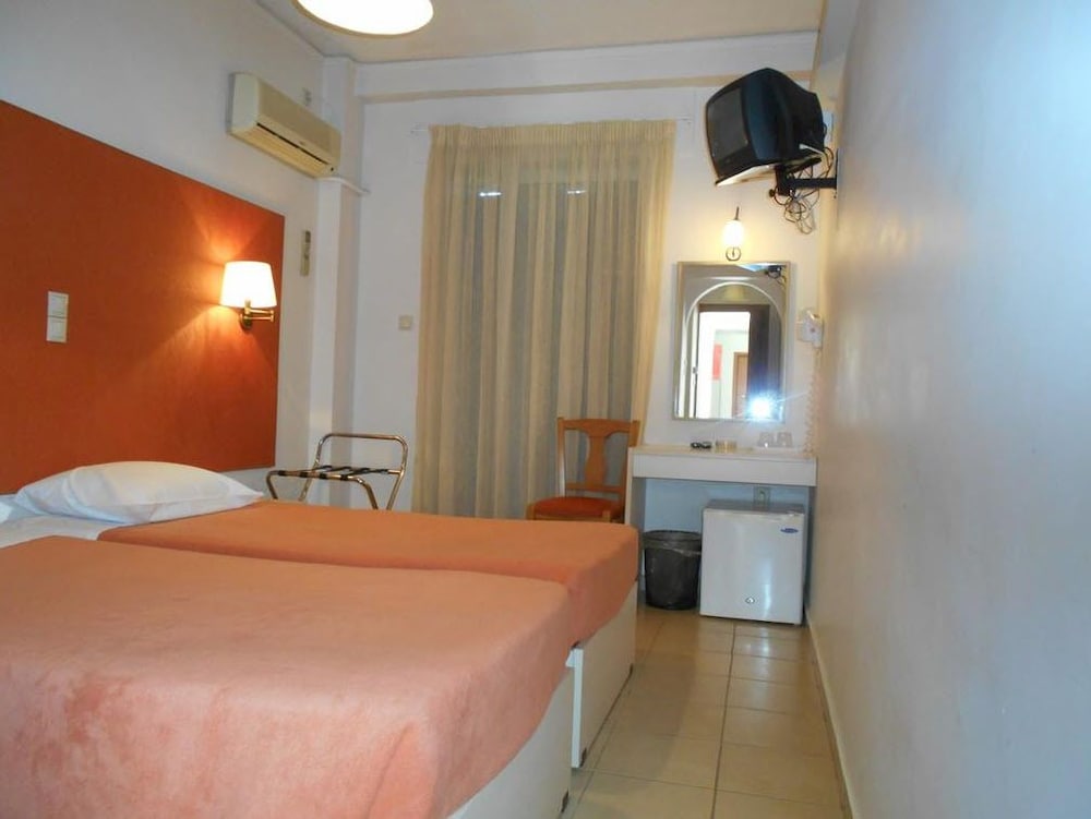 Фото Galaxy Hotel