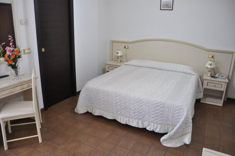 Фото Hotel Caraibi